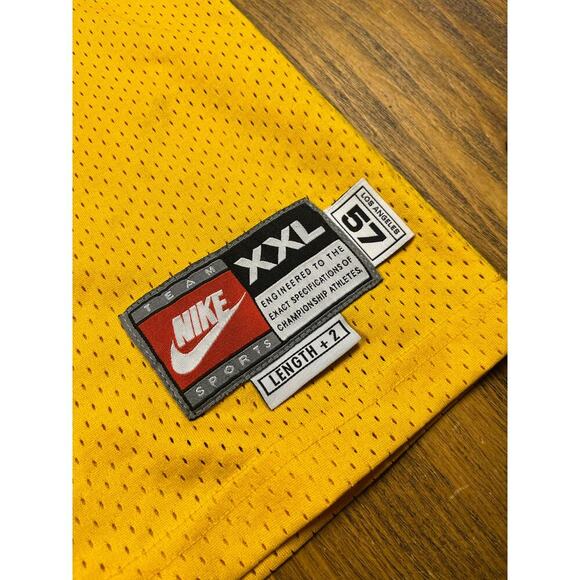 Kobe Bryant #8 Los Angeles Lakers Nike Jersey Swingman Rewind 1957 - Picture 3 of 9